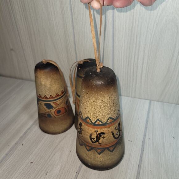 Vtg Native American Southwestern Tribal Patterned Pottery Bells Kokopelli Set 3 - Picture 3 of 5
